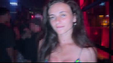 Üvey Abisinin Mastürbasyon Yapmasına Gönlü Razı Gelmeyince Amını Siktirmeye Karar Veriyor