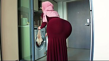 Hain Piç Babasının Eve Getirdiği Karıya Göz Koyup Kurnazlıkla Karıya Çakıyor